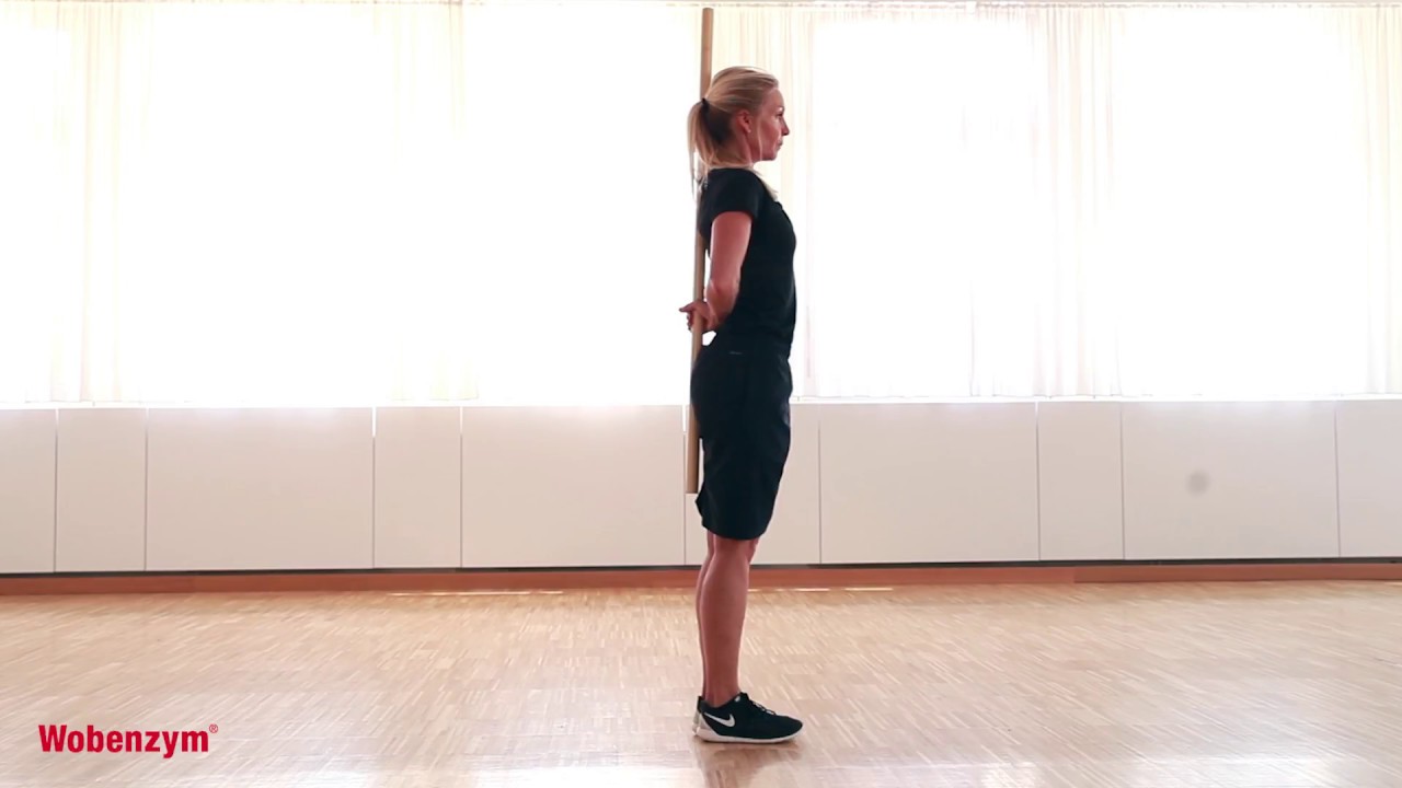 Tägliche Übungen bei Kniegelenksarthrose – Folge 6 Die Standwaage mit einem Stab