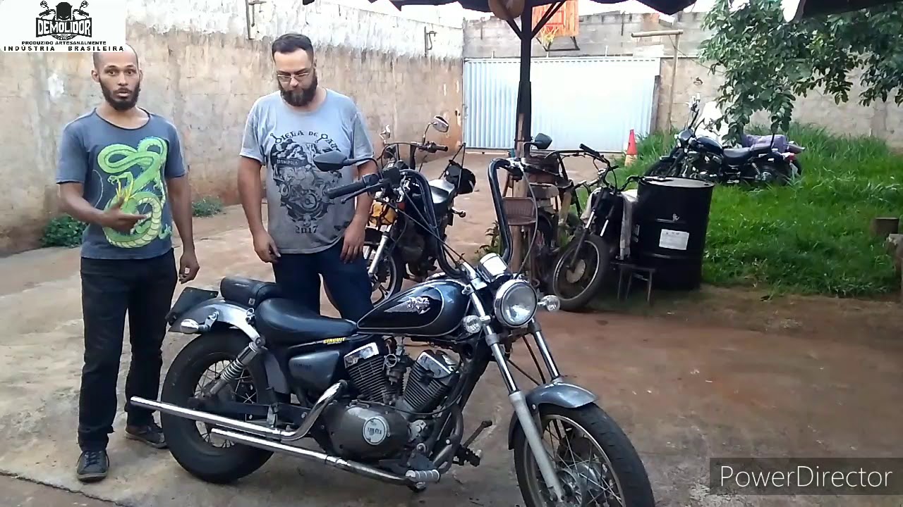 Virago 250 flauta do Fusca e escapes independentes.