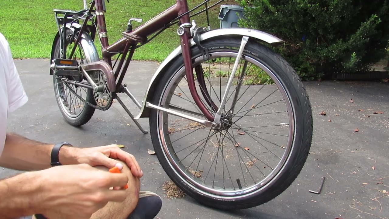 Replacing the front brake pads on my Raleigh Twenty to prevent death