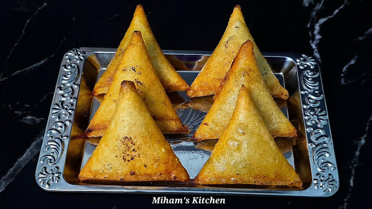 Homemade Crispy Chicken Samosa | Ramadan Special | Make & Freeze for Iftar 😋 Recipe #172