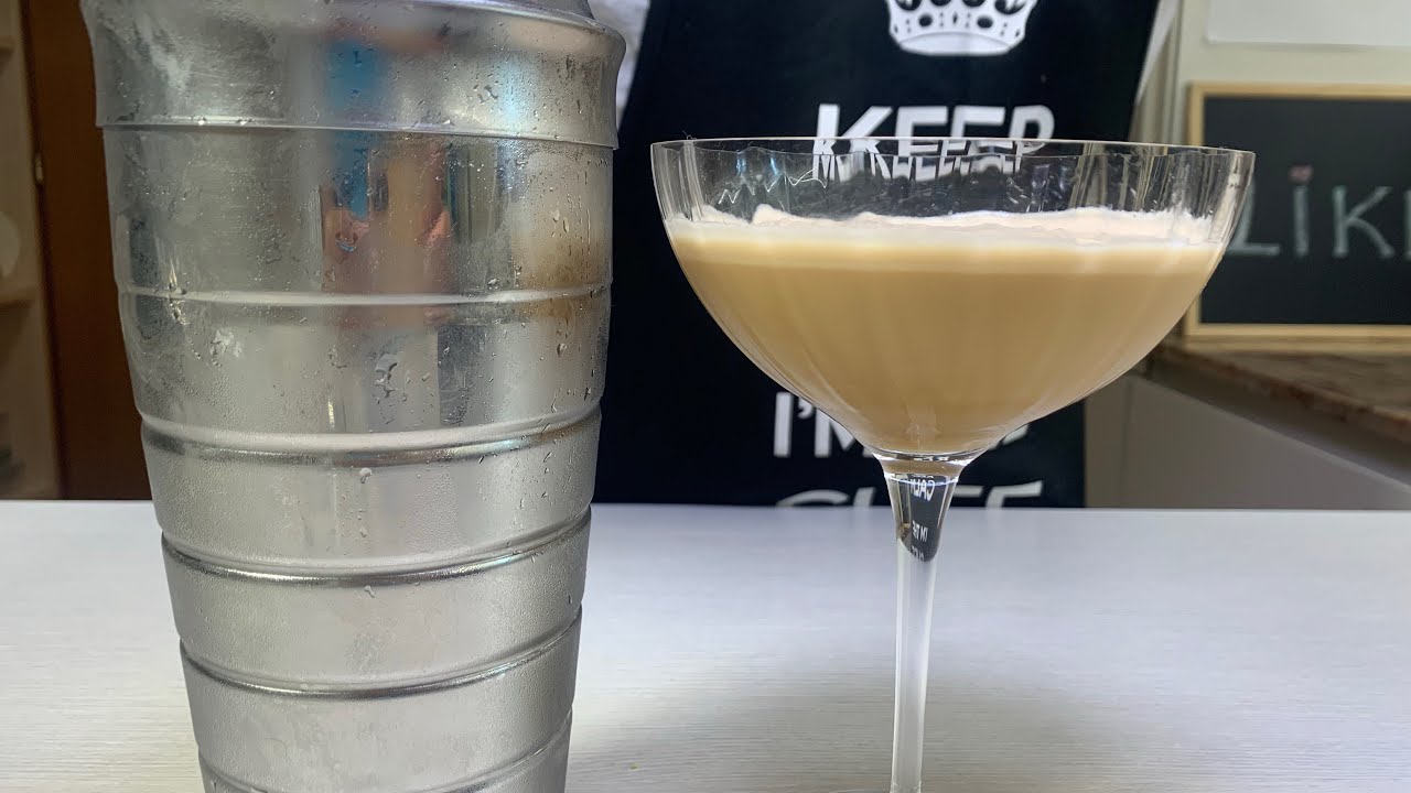 C&oacute;mo Hacer Caf&eacute; Shakerato - dos recetas