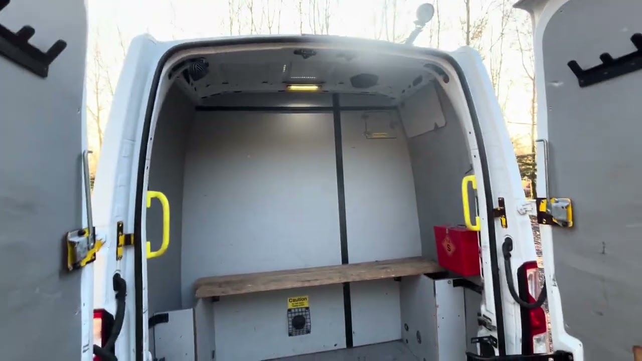 2019 - 19- VAUXHALL MOVANO L2 H2 F3500 2.3 CDTI WELFARE/MESS VAN 6 SPEED MANUAL IN ARTIC WHITE 