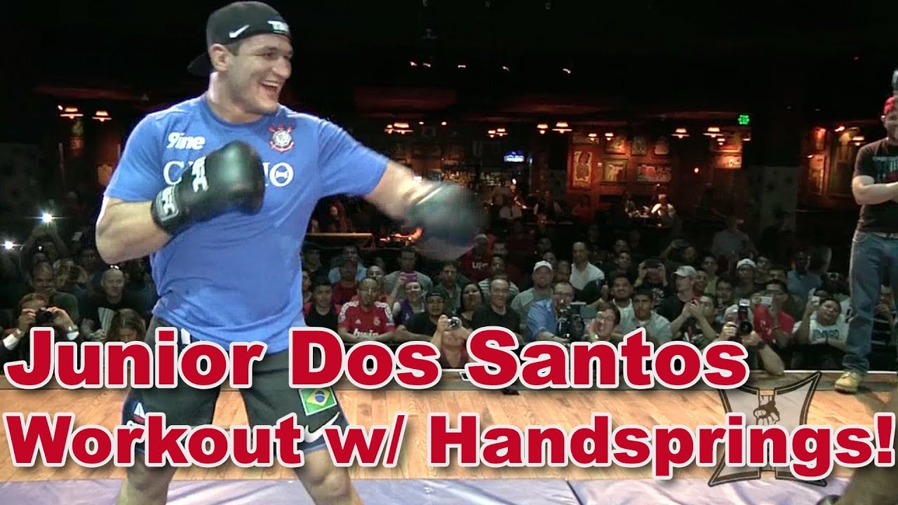 UFC 166's Junior Dos Santos Shows Off Some Heavyweight Handsprings (complete/unedited 20min workout)
