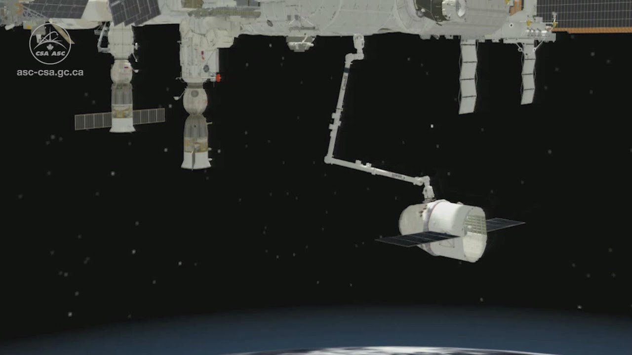 Animation of Canadarm2 catching and berthing SpaceX&rsquo;s Dragon