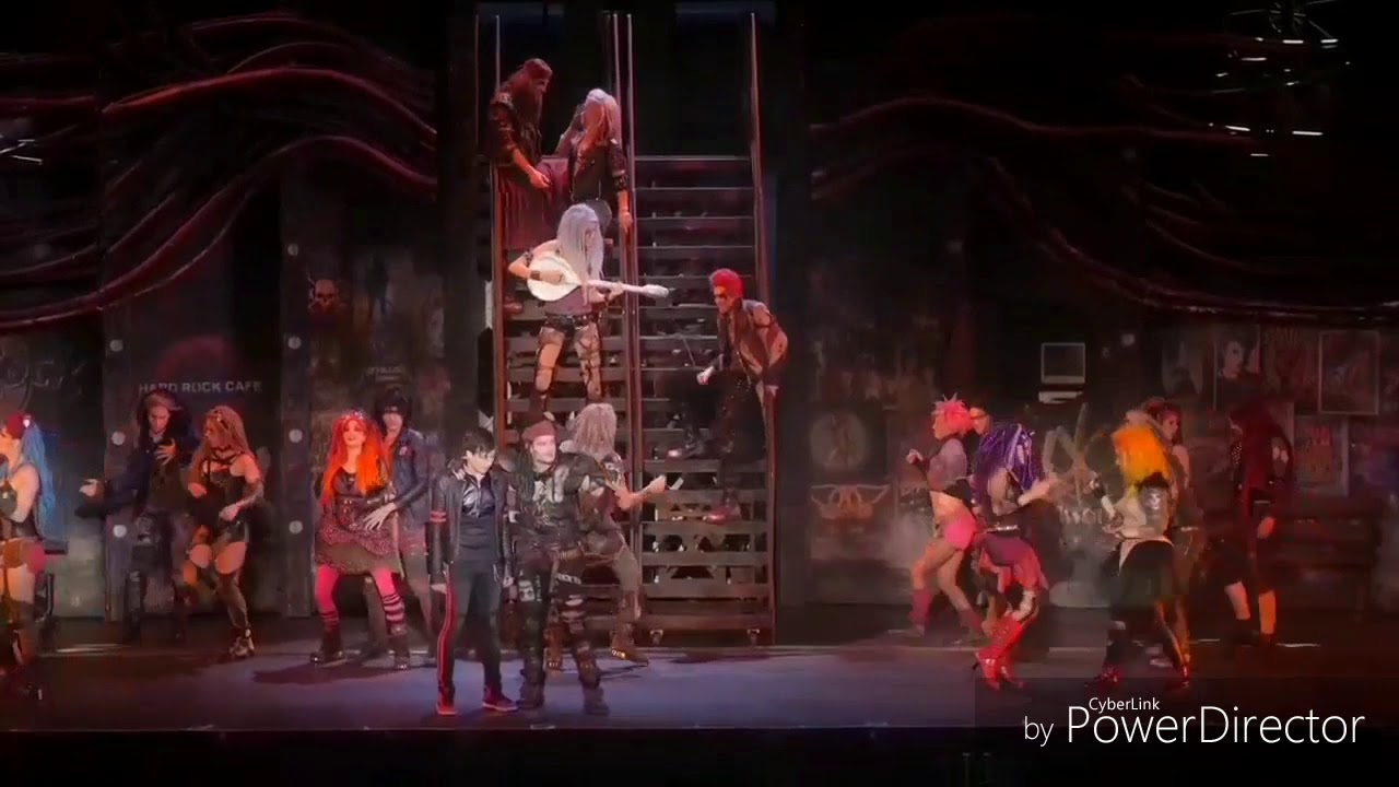 Szerelem ez örület- részlet a WWRY Szegedi előadás Probájából