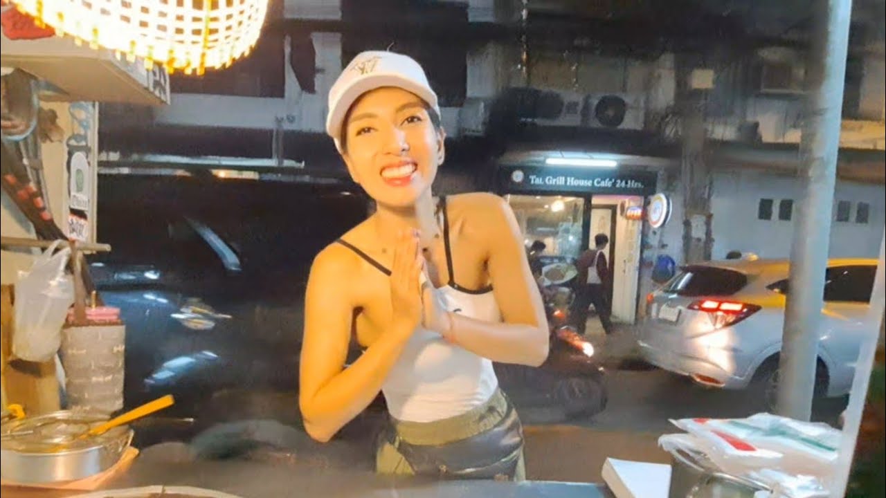 Ms. Puy Roti Lady and Her Business Community