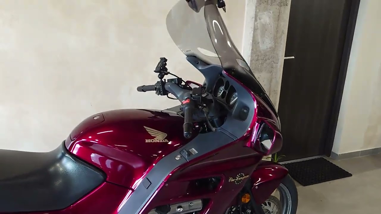 Honda ST 1000 Pan European