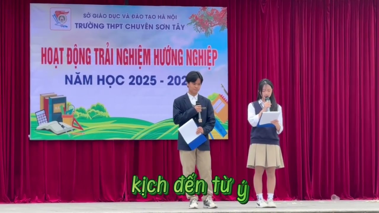 10 Lí 1 Chuyên Sơn Tây
