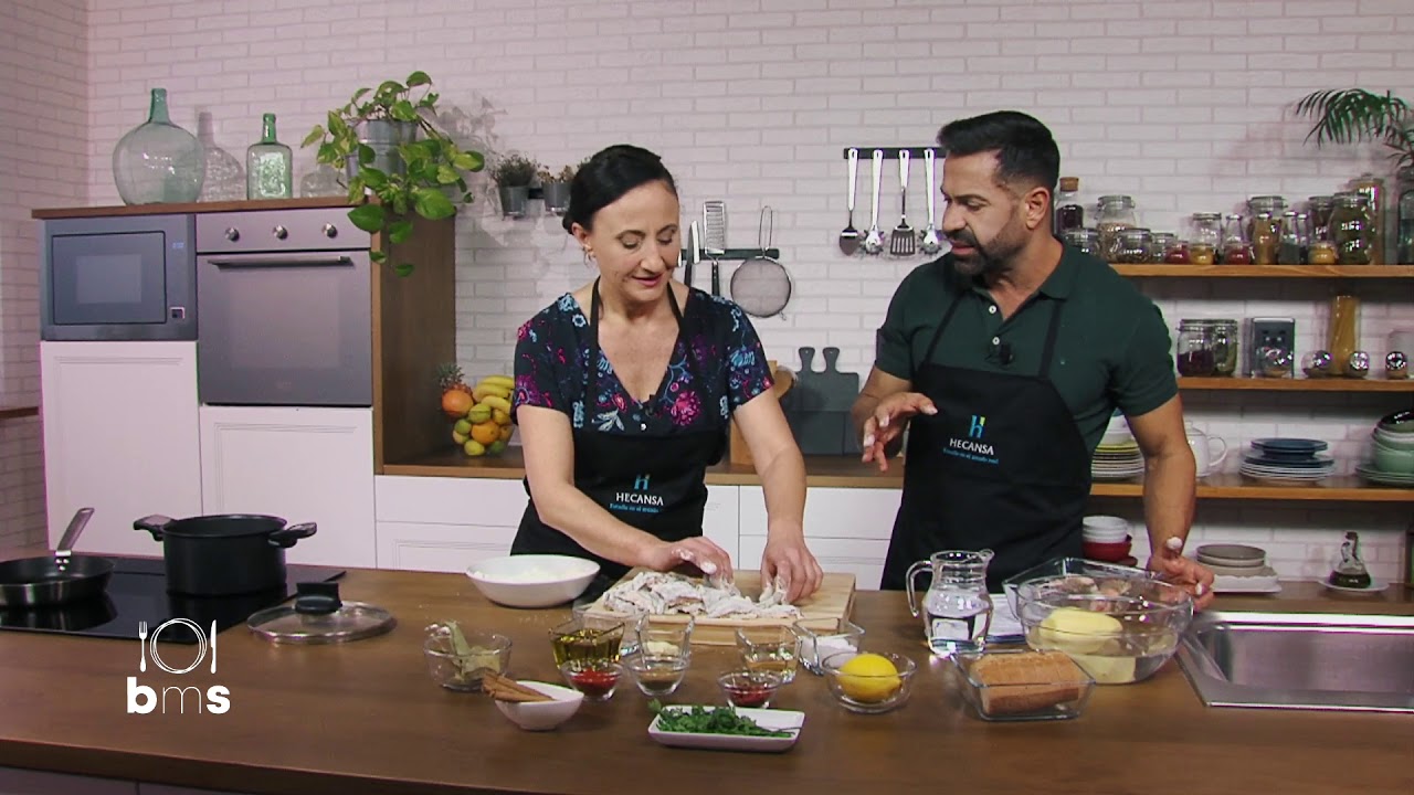 Receta. Morena frita con mojo hervido y papas sancochadas. Hecansa - Bien Me Sabe