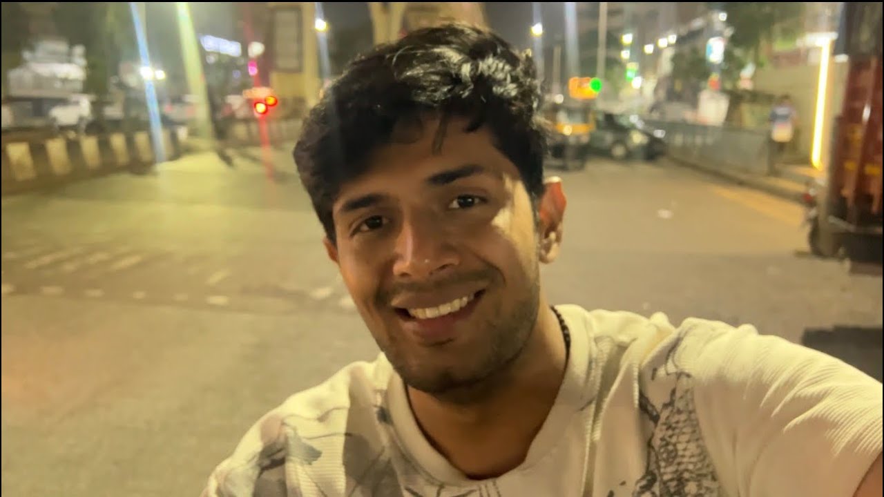 Aaj Gaya Photographer Book Karne 📸