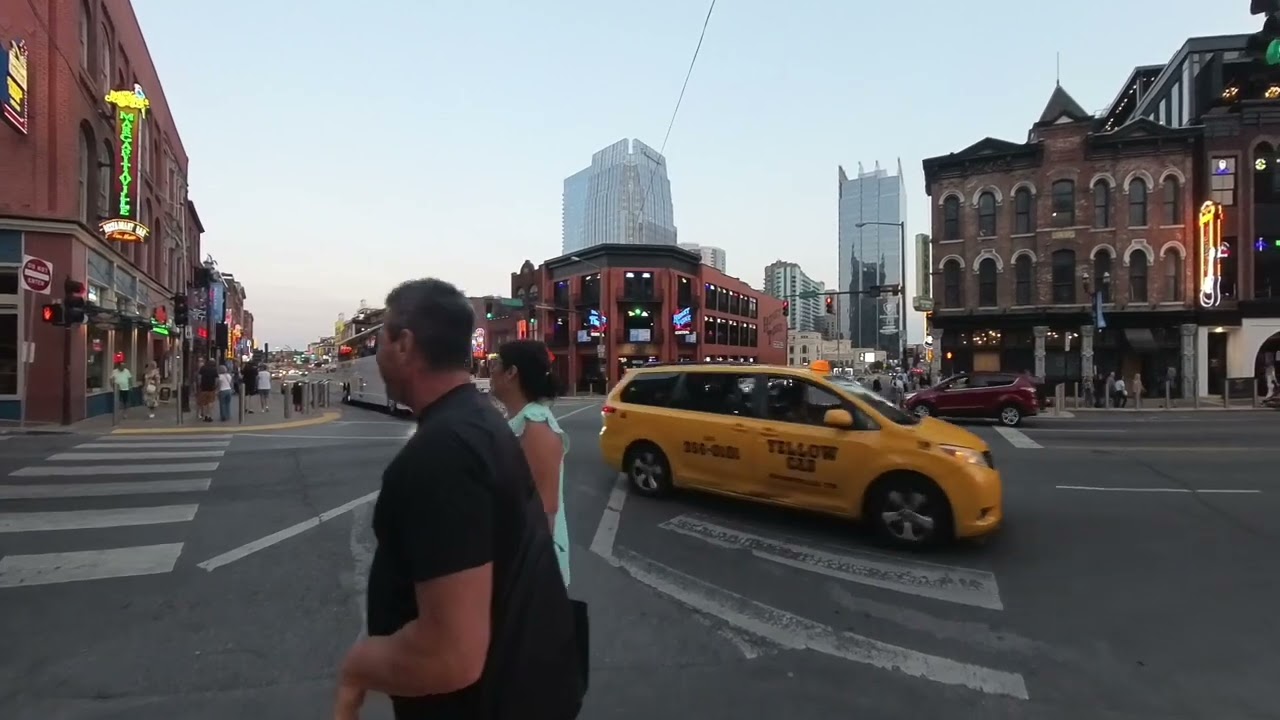 Nashville, Tennessee Broadway walking tour