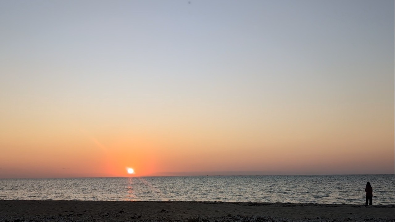 Sunrise in Okinawa/Meditation 