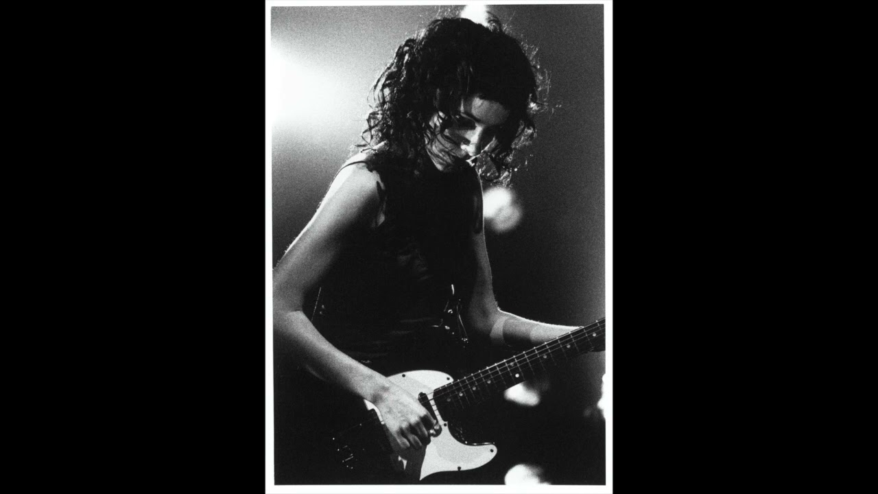 PJ Harvey live (audio) Black Session @ Cabaret Sauvage, Paris, France 14/09/1998
