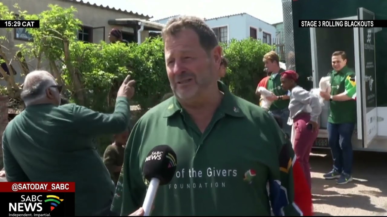 Communities in the Western Cape continue to benefit from the Carp Harvesting Project