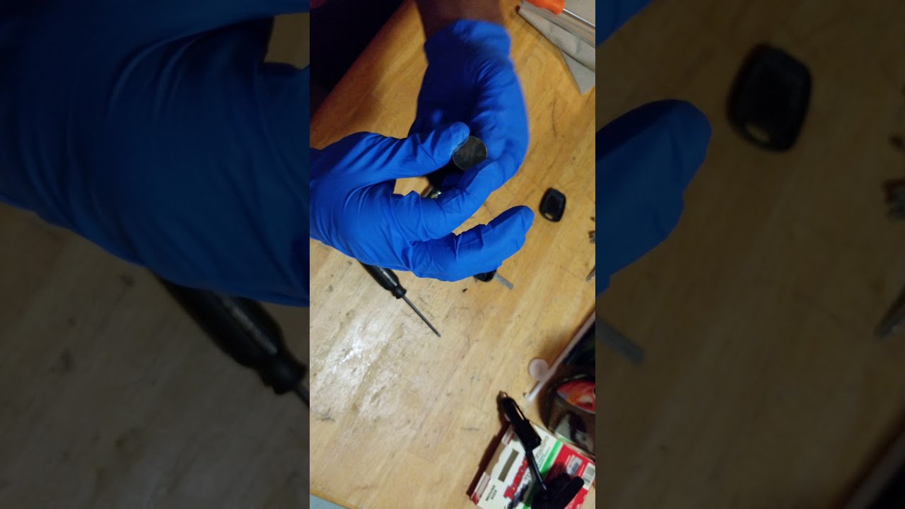 2004 lexus es330 key fob battery replacement