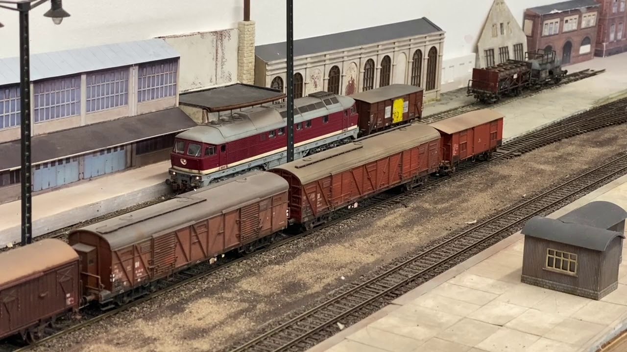 Erste Versuche mit Gimbal 2021.01.14, meine Modelleisenbahn zu filmen