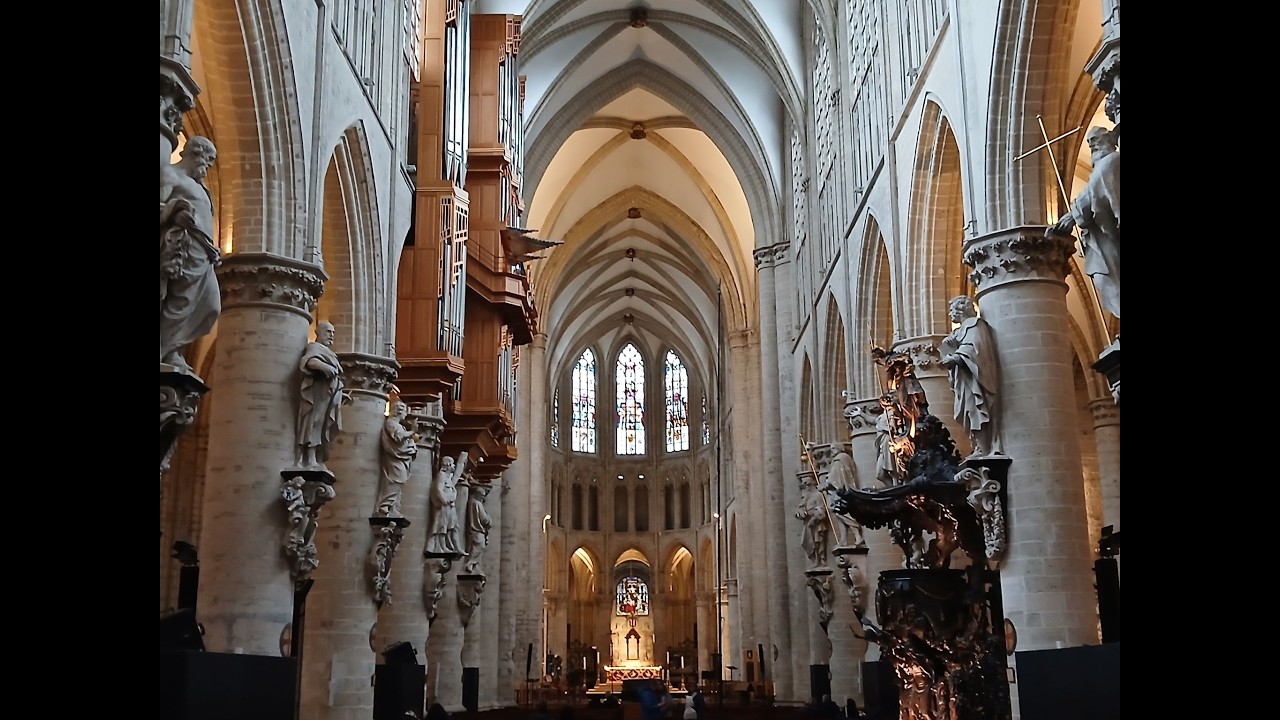 Cathédrale Saints-Michel et Gudule (1226) -intérieur- Bruxelles 2026