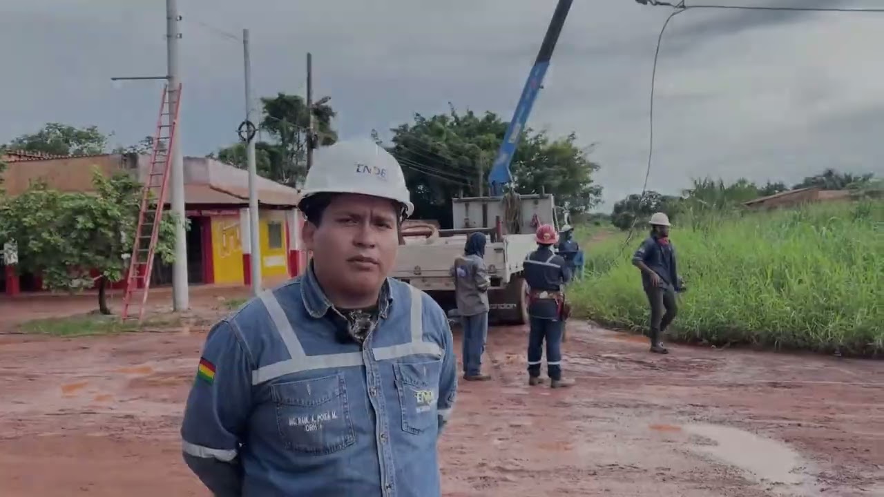 ENDE EJECUTA LA AMPLIACIÓN DE RED ELÉCTRICA DE MEDIA Y BAJA TENSIÓN EN EL BARRIO BELÉN, GUAYARAMERÍN