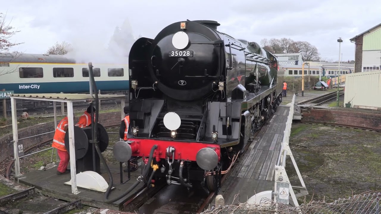 35028 Clan Line flies to Yeovil Junction, with The Sherborne Christmas Carol, 04/12/2024
