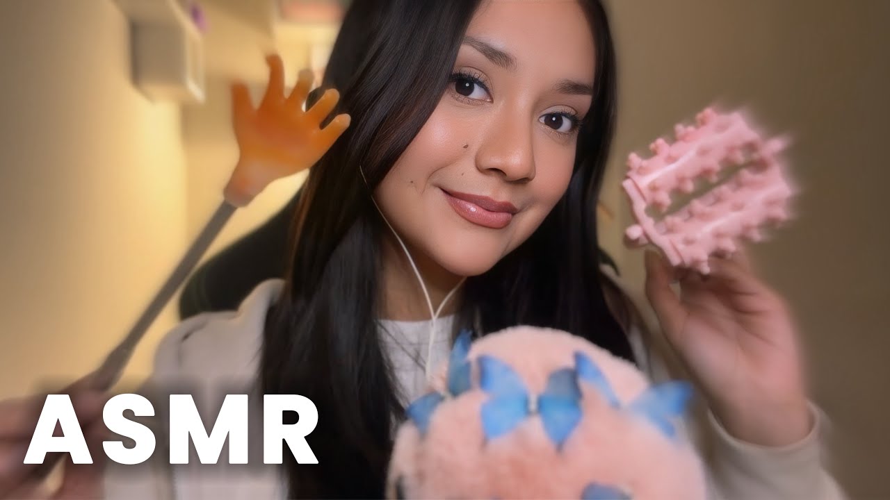 ASMR TE OBLIGO A DORMIR 😴 / TOCO TU CARITA, SONIDOS SUAVES, TE CEPILLO, MASAJES, ETC