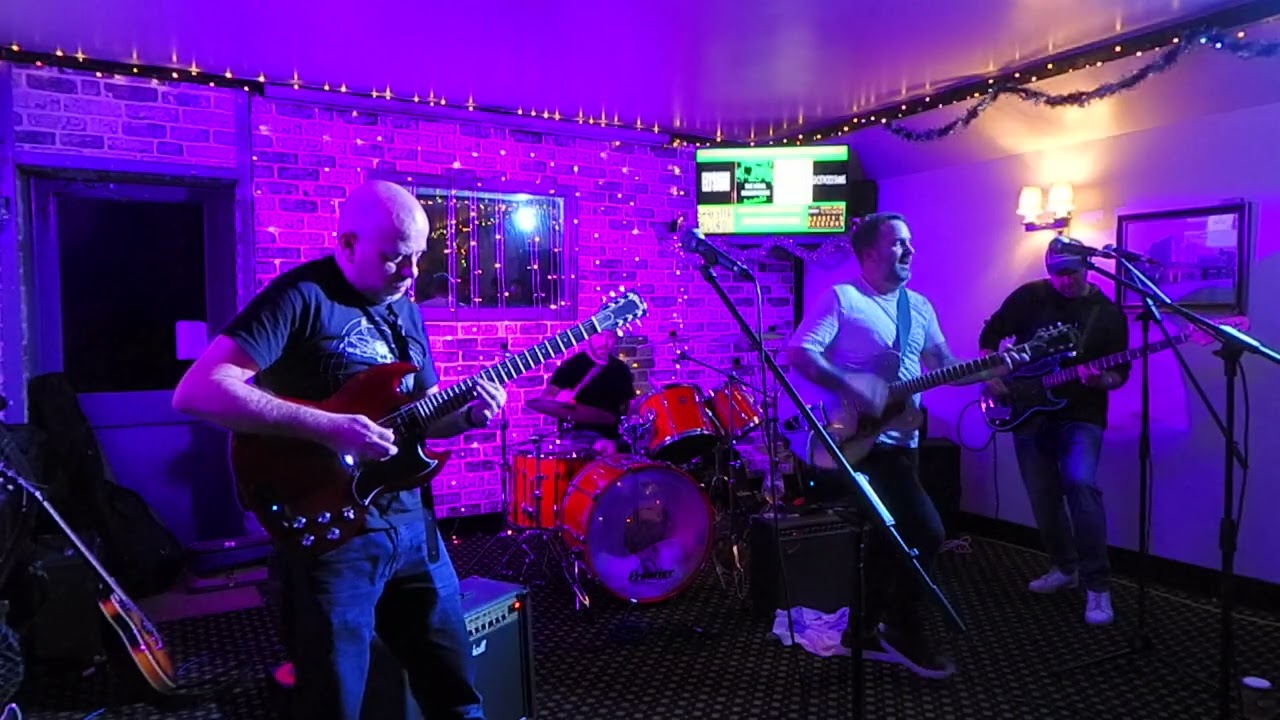 ELYSIUM 6   SHAKEYS SESSIONS AT THE BLACK BULL 20TH DEC 2025