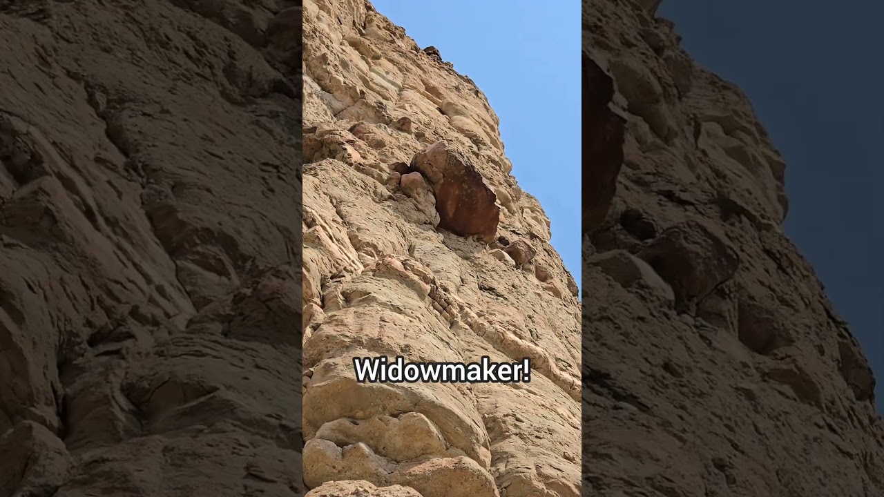 Incredible Desert Rock Formation! Clarno Unit 