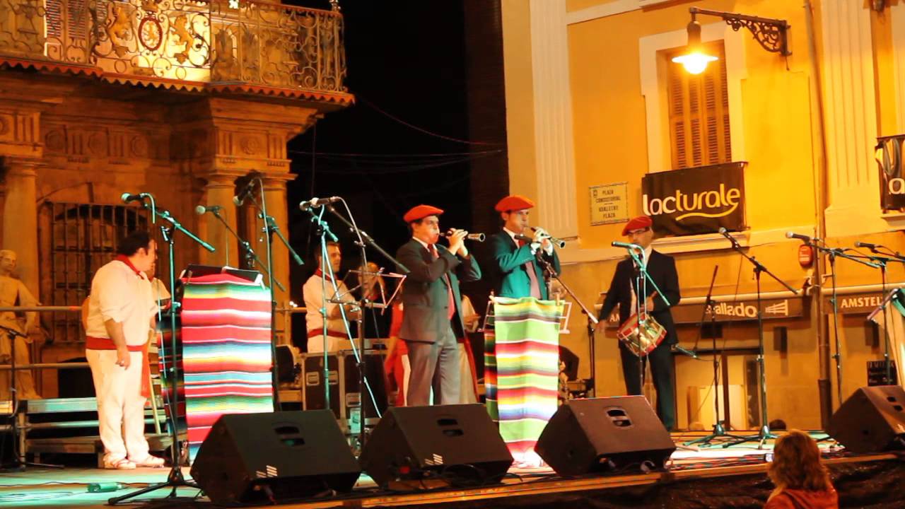 FESTIVAL &iexcl;YA FALTA MENOS! GAITEROS DE BURLADA JOTA