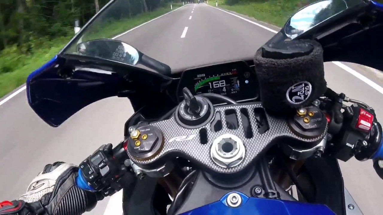 Yamaha R1 vs Monte Bondone (No MotoVlog)