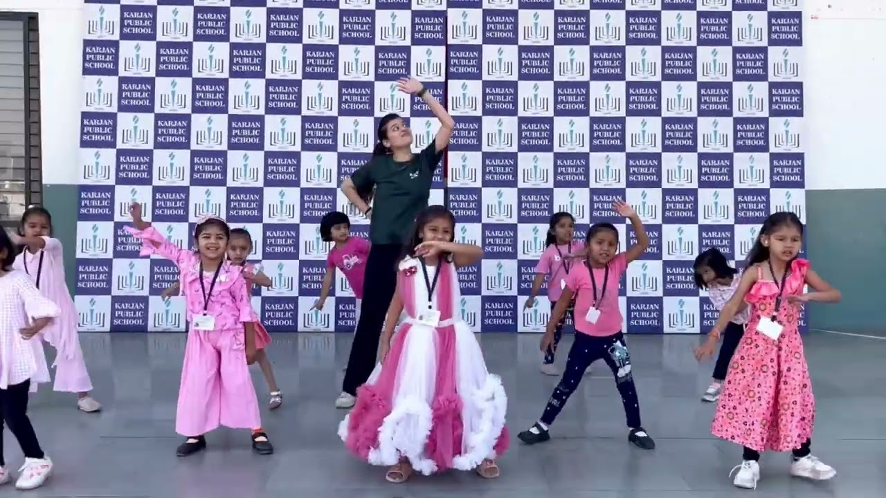 Aashiyan - itti si hasi itti si khushi | Kids Dance Easy Steps | Barfi | KPS School | WingsOfPooja