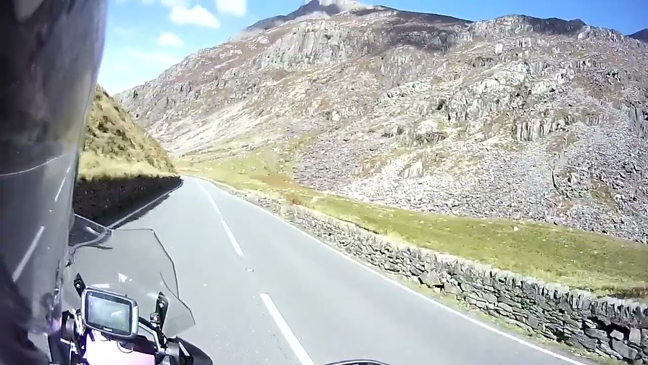 1st run of Autumn 25 Pen y Pass to Llanberis Pass