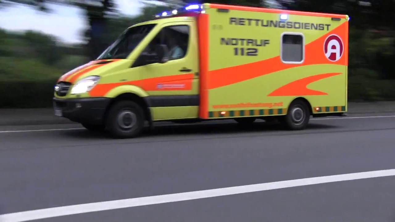 RTW + R-KTW Rettungsdienst Ackermann Friedeburg