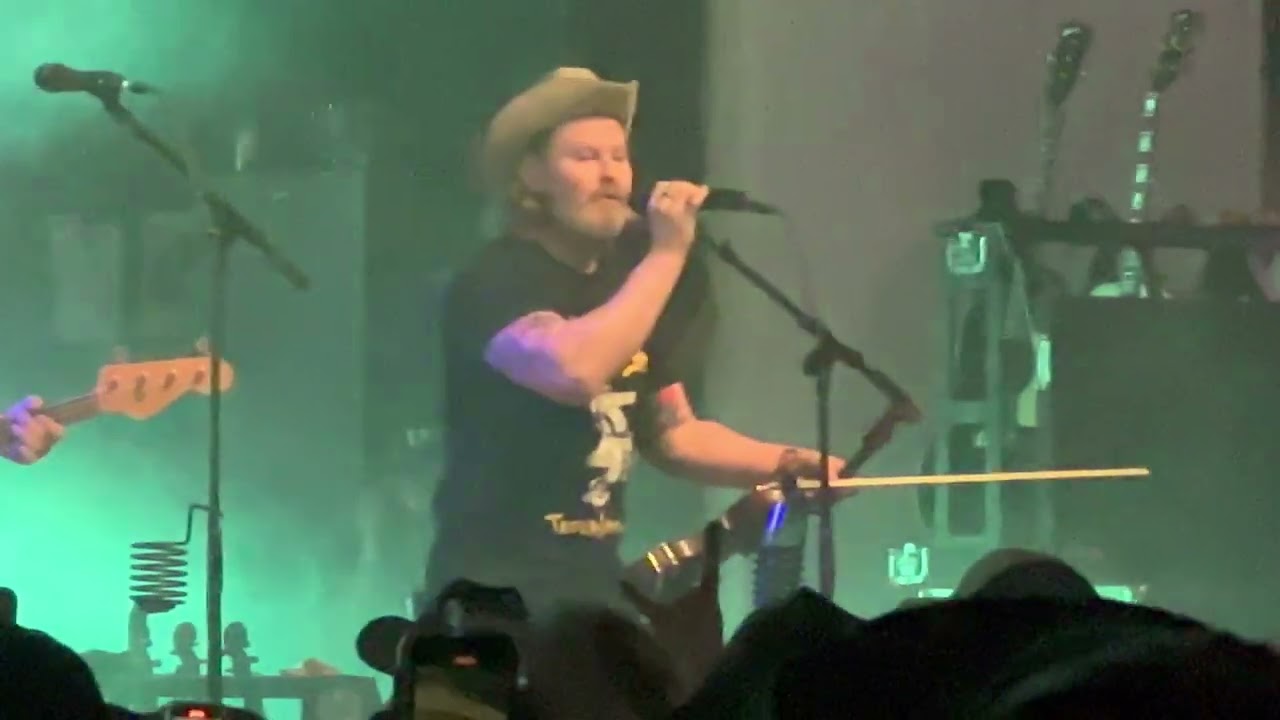 Easton & Main performed by Turnpike Troubadours at Cain’s Ballroom on April 9, 2022