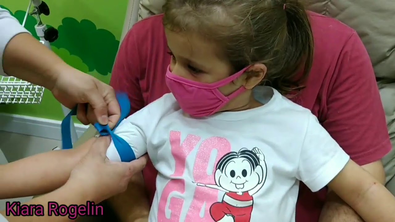 Kiara corajosa tirando sangue