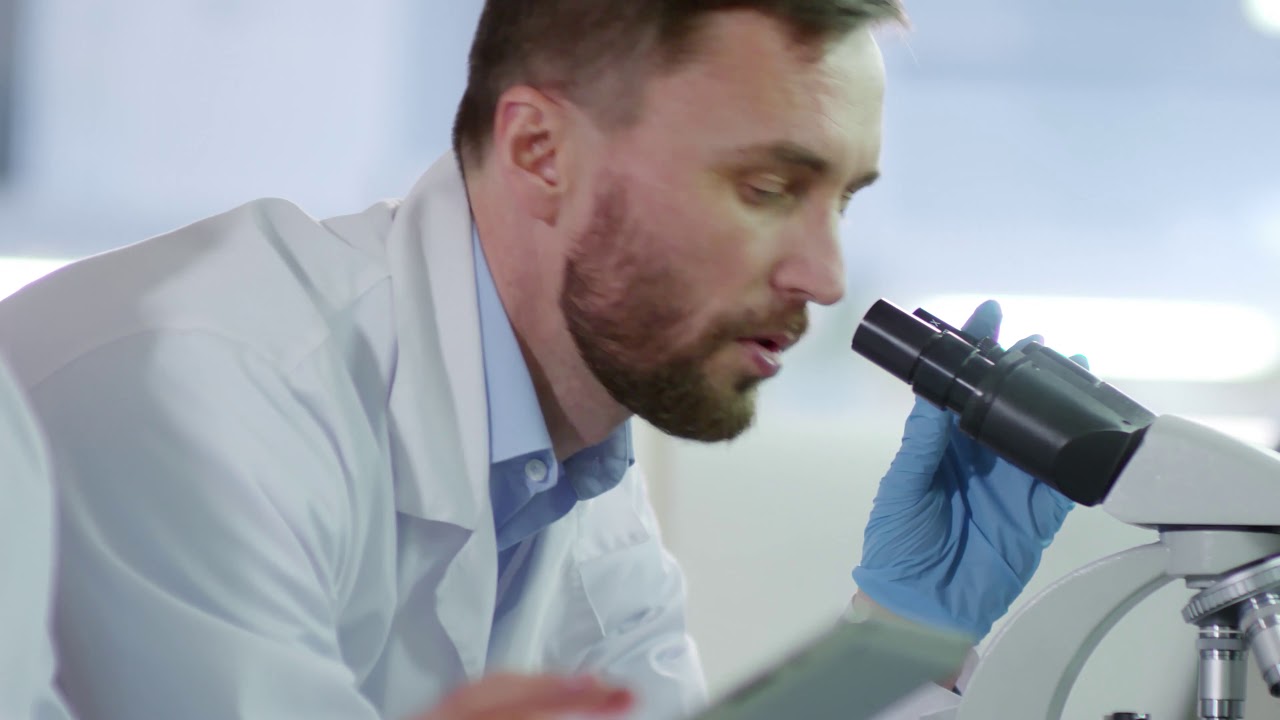 Top 40+ Laboratory or Scientist Free Stock 4K Video Footage Download in Pexels and Pixabay 2020