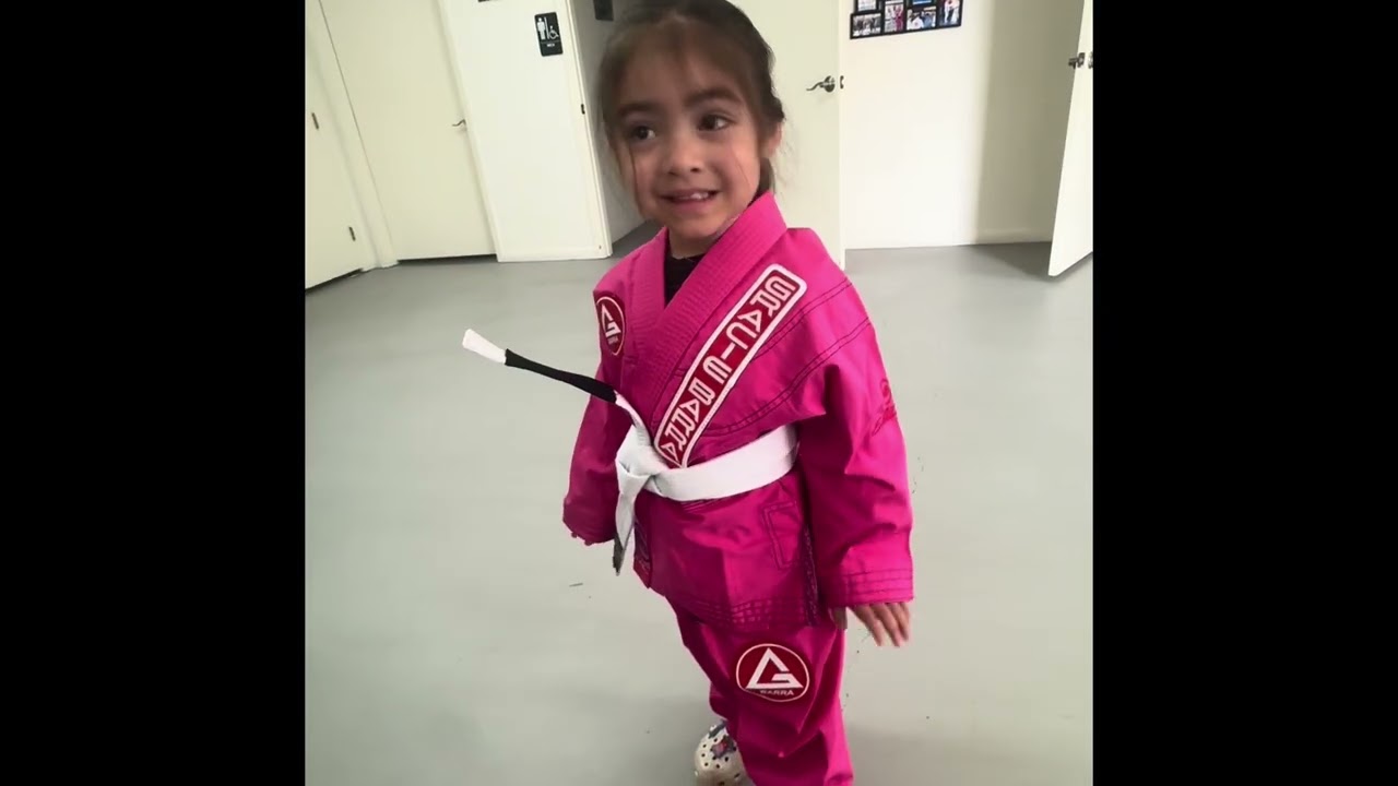 Roxstarr does Gracie Barra kids jujitsu class