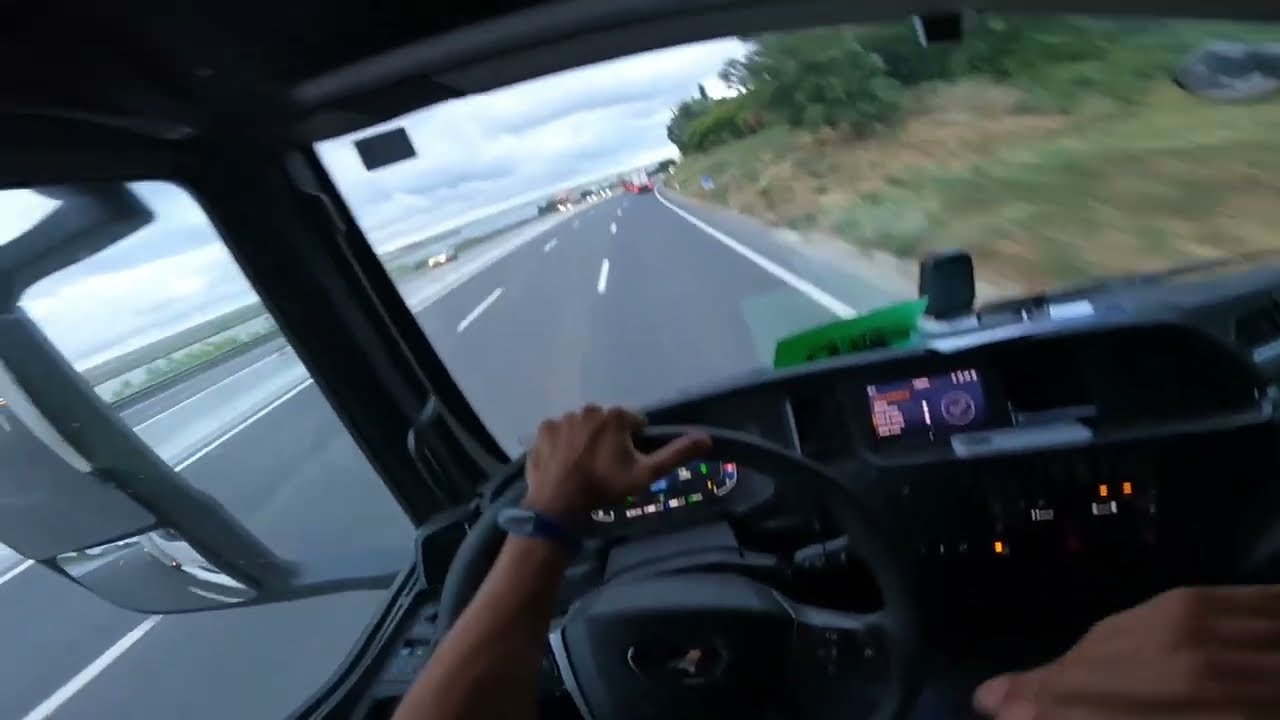 PRIMEIRAS IMPRESSÕES - 6 meses de caminhões em Portugal.