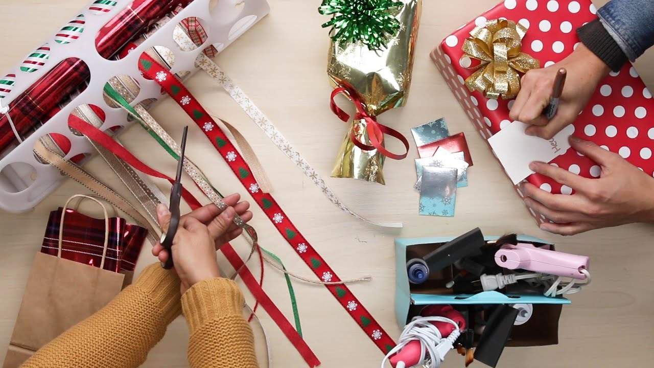 4 Best Holiday Party Themes Of 2018
