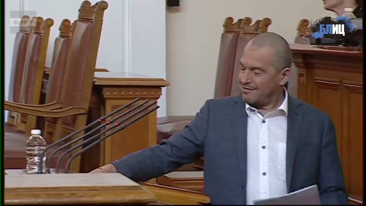 След закритото заседание за паметните бележки за Северна Македония  - 15.06.2022