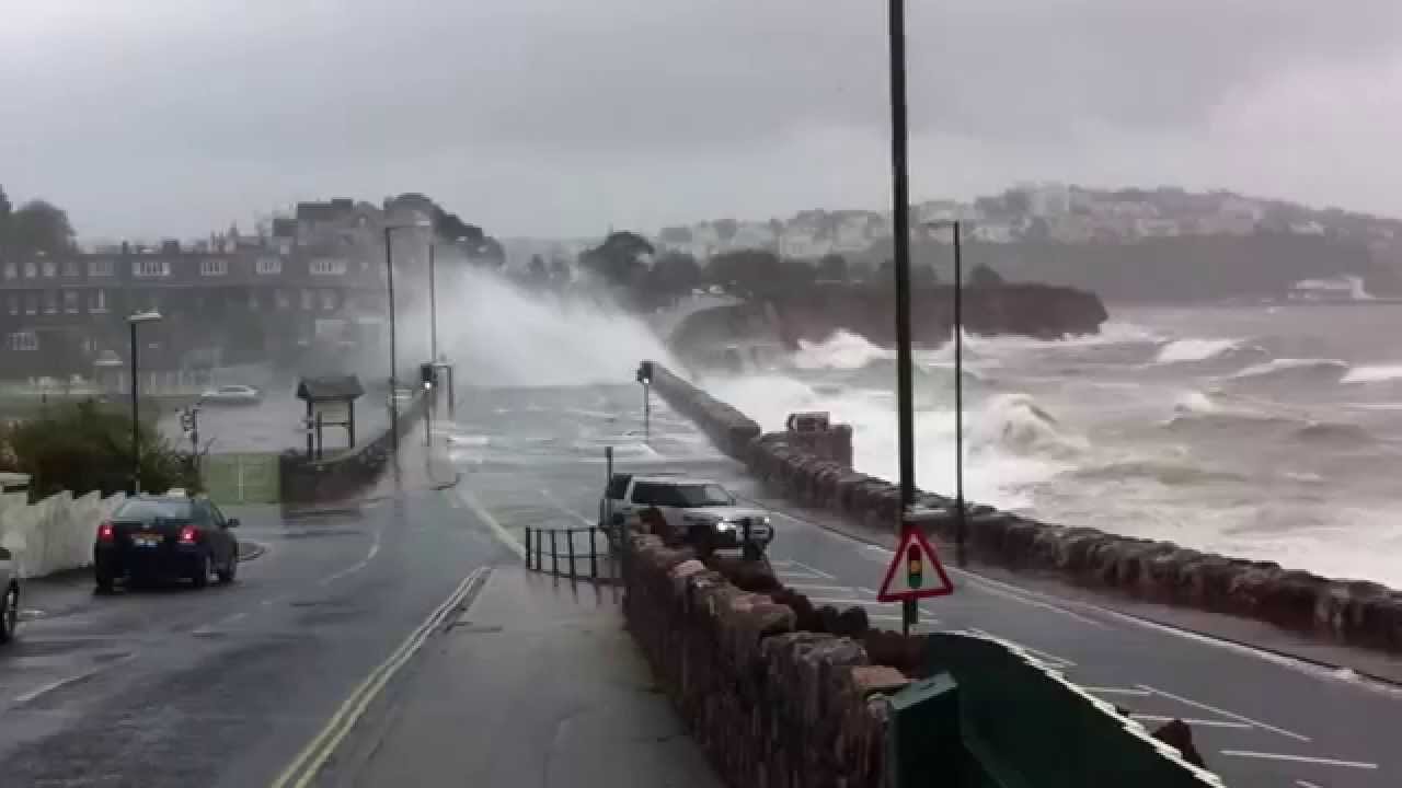 Torquay Seafront Closed Due to Flooding 24th October 2011