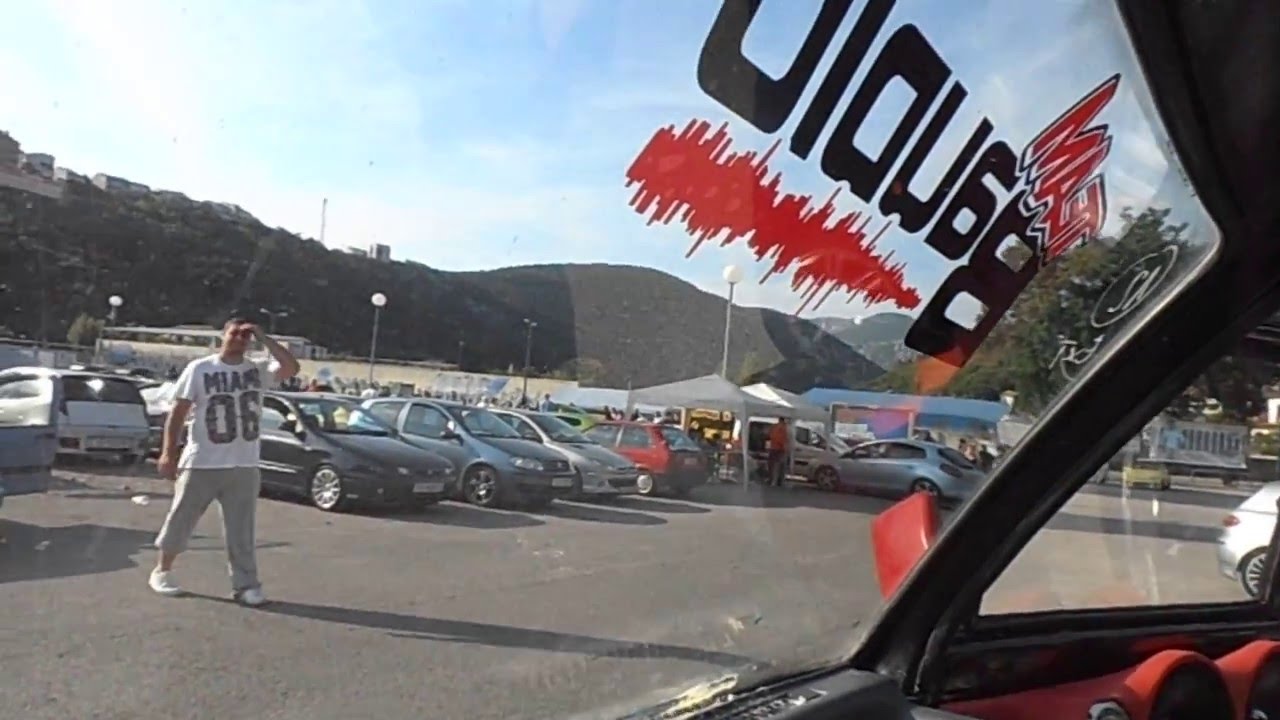 Dragster audio Van