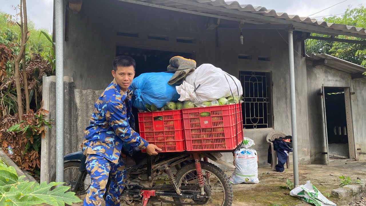 Khai xuân ngày mồng 5 Tết với gần 2 tạ ổi và múc bang bánh chưng nướng huyền thoại 