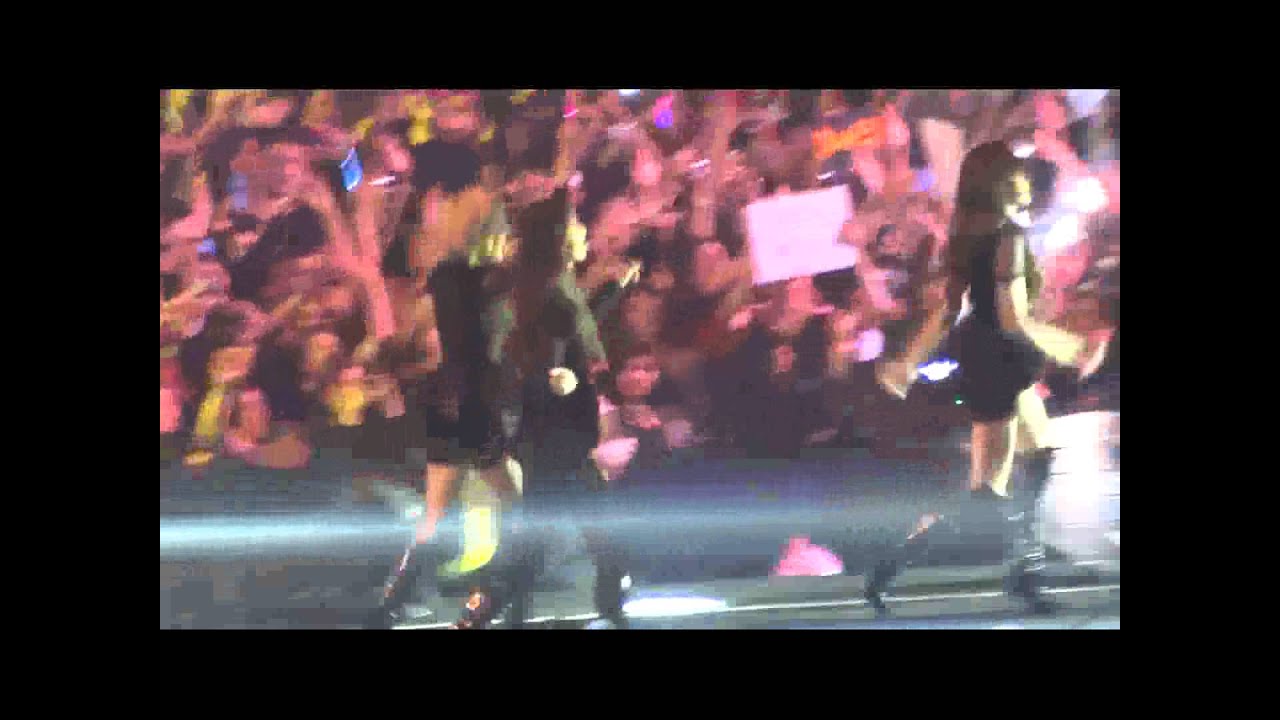 [120208] Run to You & Kkab Yul // Music Bank in Paris (Ending)