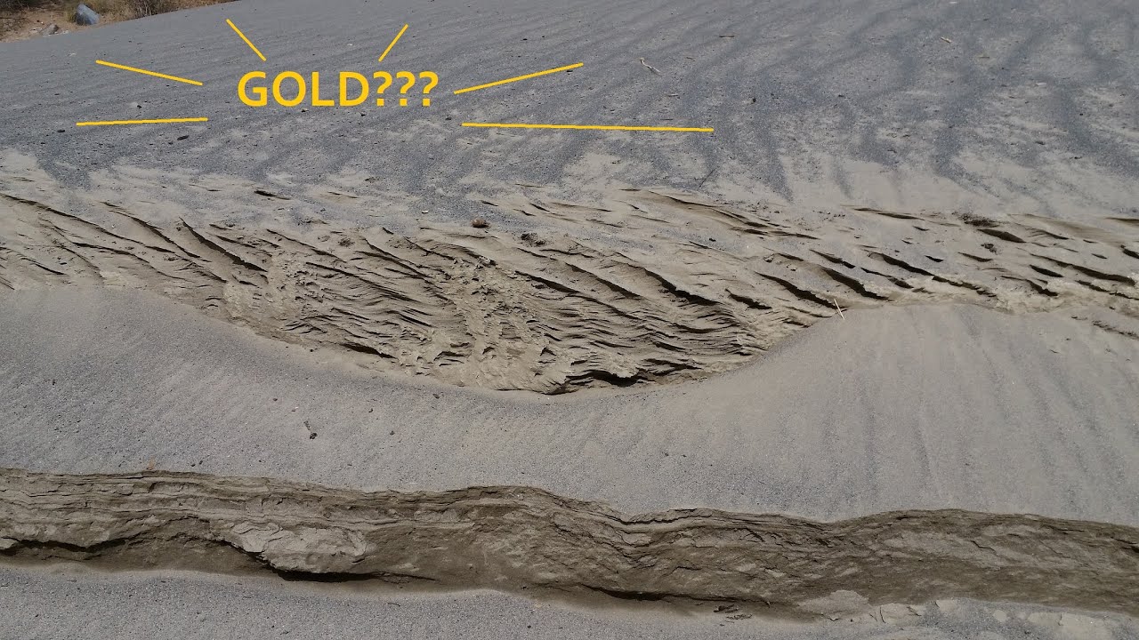 Hiking To A New Fraser River Gold Claim! (Do these big banks of black sand contain gold!?)