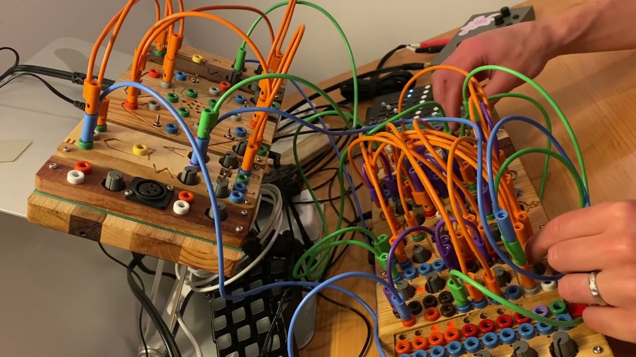 2023-05-09 - Plumbutter, Wingie 2, Cocoquantus
