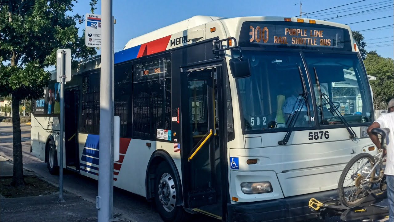 Riding Houston 900 Purple Line Rail Shuttle To EaDo Stadium Via Leeland Third Ward