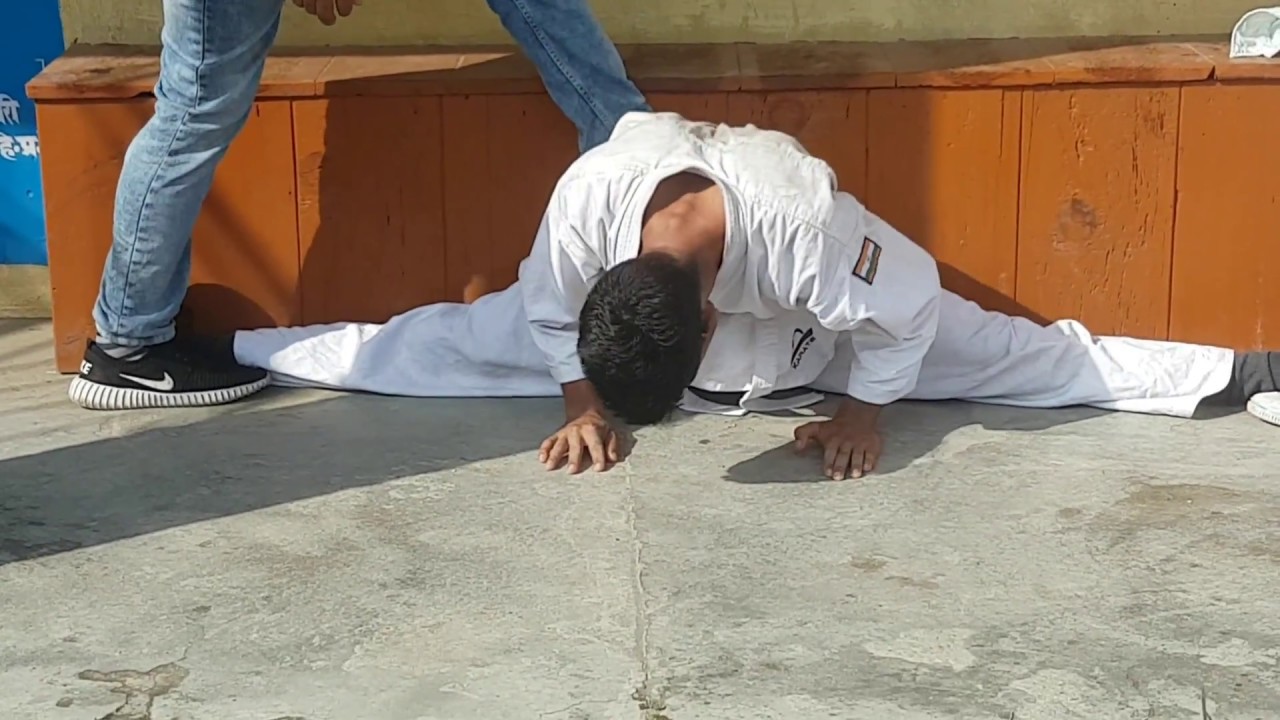 How to do Karate Stretching ? All About Fitness.