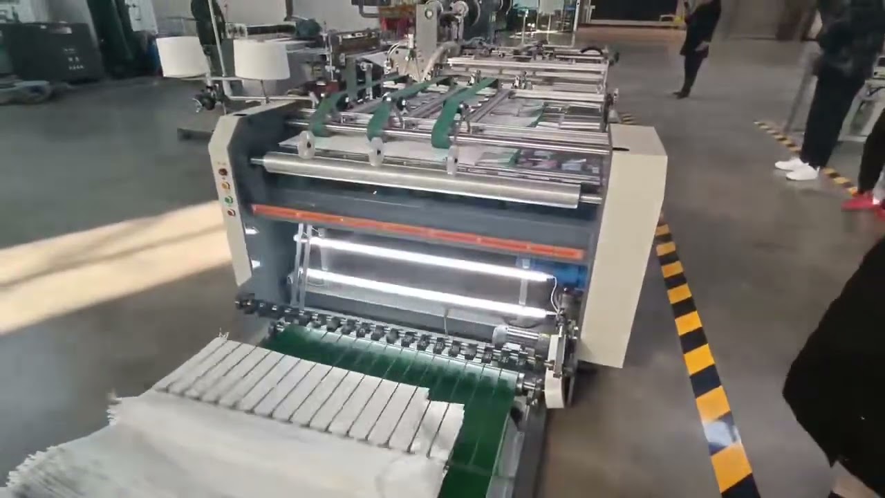 woven bag cutting sewing and PE liner insert，sugar bag，Fertilizer bag，Medicinal materials bag