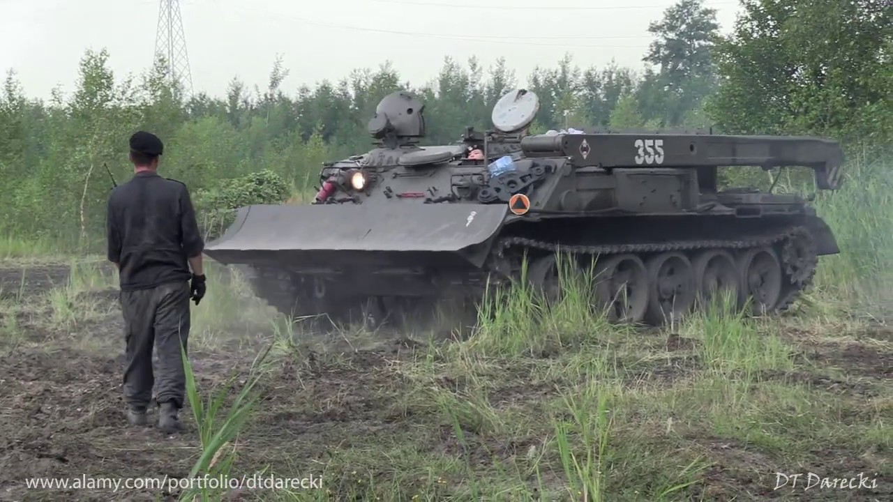 WZT 2 (Armoured recovery vehicle) + KrAZ 255  - Zlot Militarny w Trzebini - 2019