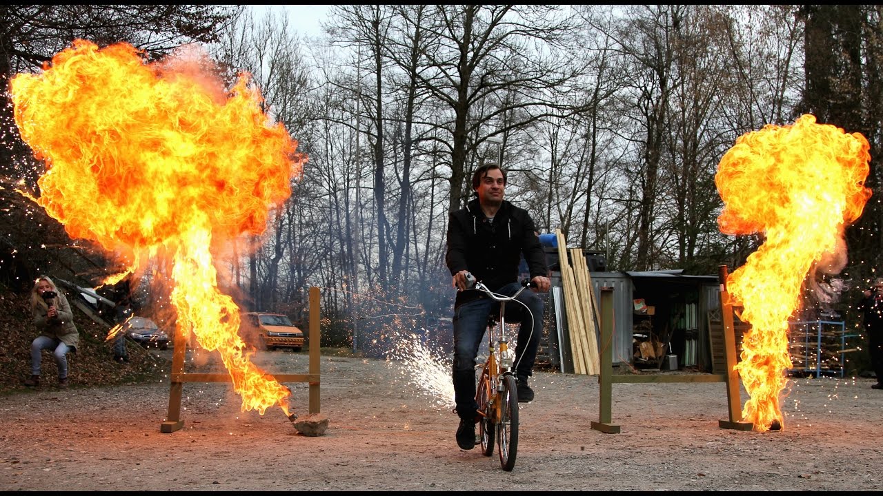 Pyrotechnikerschule - Bühnenpyrotechniklehrgang - Hummig Effects