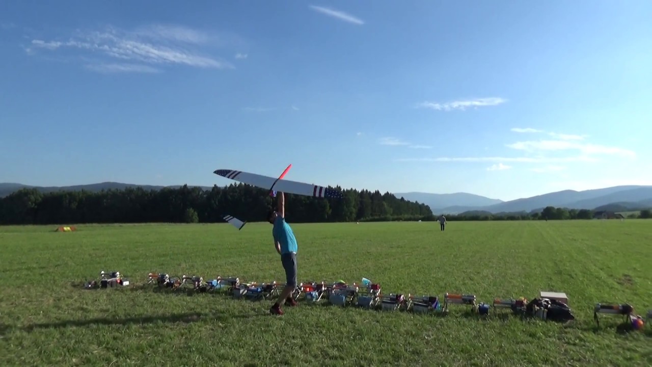 F3B Speed task - something bigger appeared on the course